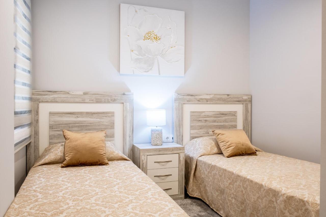 New 2020 Residencial Aqua Beach -Apartment Torrevieja Center Exteriör bild